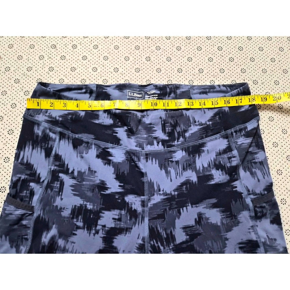2 LL Bean Women's Camo Print Active Leggings Bundle 1X Plus 50+ UPFUV Protection - Picture 8 of 11